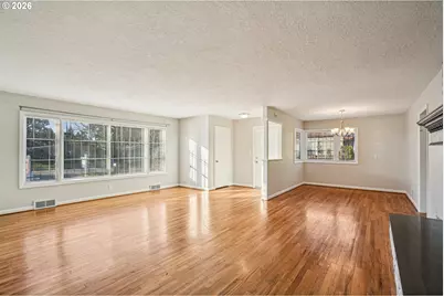 10985 SE Holgate Blvd, Portland, OR 97266 - Photo 8