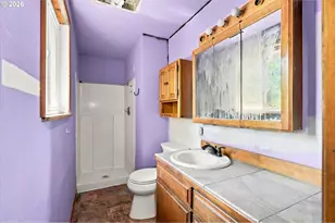 1499 NE Hillcrest Dr, Grants Pass, OR 97526 - Photo 24