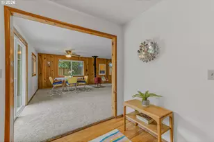 6303 SW 60th Ave, Portland, OR 97221 - Photo 8