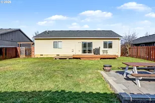 463 SE Pine St, Dallas, OR 97338 - Photo 28