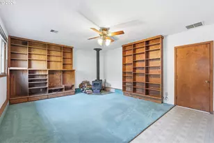 5070 NW Kahneeta Dr, Portland, OR 97229 - Photo 22