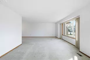 5070 NW Kahneeta Dr, Portland, OR 97229 - Photo 6