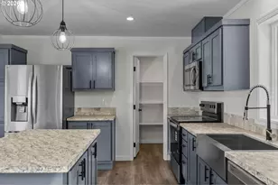 92715 Hidden Hills Ln, John Day, OR 97845 - Photo 12