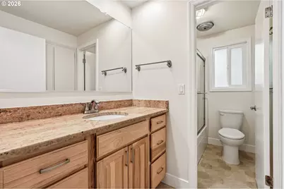 22600 NE 28th St, Camas, WA 98607 - Photo 22