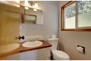 414 NW 69th St, Vancouver, WA 98665 - Photo 24
