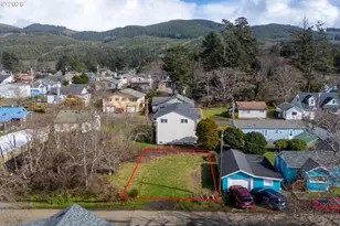 132 S Dolphin St, Rockaway Beach, OR 97136 - Photo 1