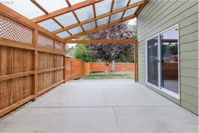 1651 29th St, Florence, OR 97439 - Photo 24