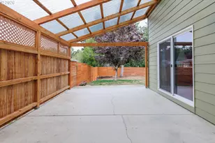 1651 29th St, Florence, OR 97439 - Photo 24