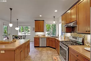 14987 SW Greenfield Dr, Portland, OR 97224 - Photo 16