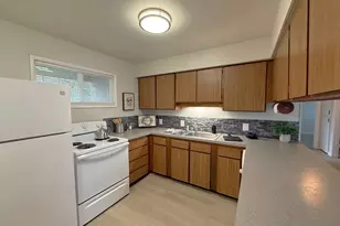 934 Pacific Ave, Coos Bay, OR 97420 - Photo 4