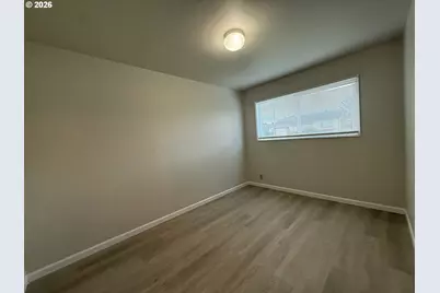 934 Pacific Ave, Coos Bay, OR 97420 - Photo 10