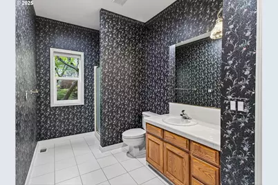 1407 SE Beech Pl, Gresham, OR 97080 - Photo 18