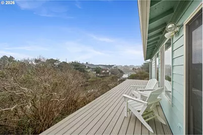 1801 NW Dolphin Ln, Waldport, OR 97394 - Photo 1