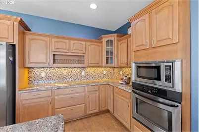 25701 NE Melott Rd, Hillsboro, OR 97123 - Photo 8