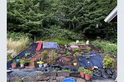 606 2nd St, Garibaldi, OR 97118 - Photo 20