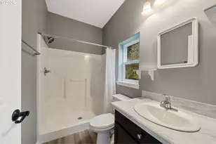 606 2nd St, Garibaldi, OR 97118 - Photo 16