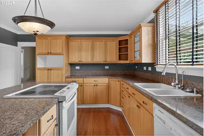 15015 SE Linden Ln, Milwaukie, OR 97267 - Photo 12