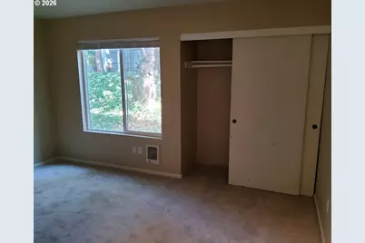 1040 SE Columbia Ridge Dr #2, Vancouver, WA 98664 - Photo 4