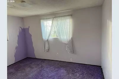 560 St John St, Sutherlin, OR 97479 - Photo 26