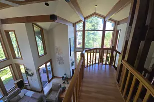 3037 NE Rocky Butte Rd, Portland, OR 97220 - Photo 4