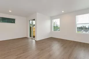 11201 SE 20th Cir, Vancouver, WA 98664 - Photo 8