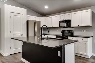 5854 Avalon St, Eugene, OR 97402 - Photo 10