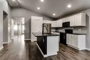 5854 Avalon St, Eugene, OR 97402 - Photo 10