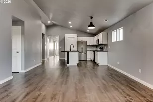 5854 Avalon St, Eugene, OR 97402 - Photo 6