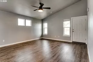 5854 Avalon St, Eugene, OR 97402 - Photo 6