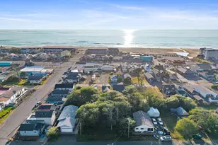 185 S Coral St, Rockaway Beach, OR 97136 - Photo 28