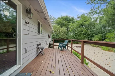 185 S Coral St, Rockaway Beach, OR 97136 - Photo 20