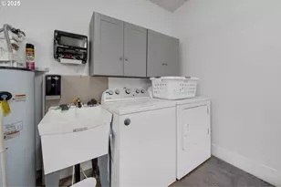 185 S Coral St, Rockaway Beach, OR 97136 - Photo 14