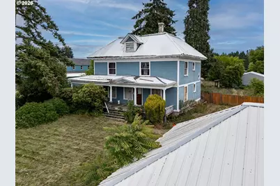 122 S 12th Ave, Cornelius, OR 97113 - Photo 2