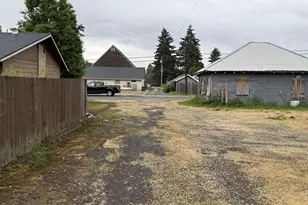 122 S 12th Ave, Cornelius, OR 97113 - Photo 24