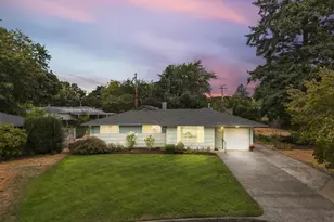 15245 SE Market Ct, Portland, OR 97233 - Photo 32