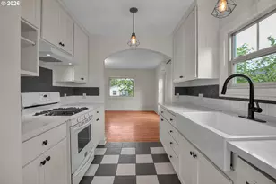 244 NE Buffalo St, Portland, OR 97211 - Photo 10