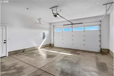 851 W Washington St, Carlton, OR 97111 - Photo 34