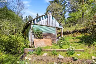 38775 Golden Valley Dr, Lebanon, OR 97355 - Photo 24