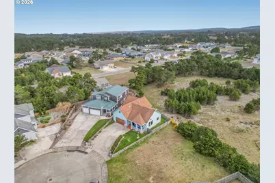 2927 Ruby Ct, Bandon, OR 97411 - Photo 36