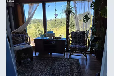 96465 Coverdell Rd #8, Brookings, OR 97415 - Photo 24