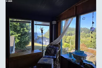 96465 Coverdell Rd #8, Brookings, OR 97415 - Photo 26