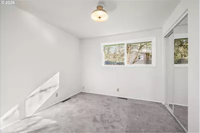 195 Coachman Dr, Eugene, OR 97405 - Photo 20