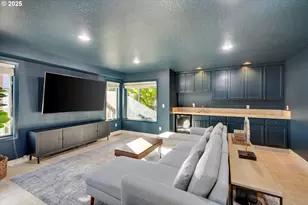 3900 Edgewood Ct, West Linn, OR 97068 - Photo 28