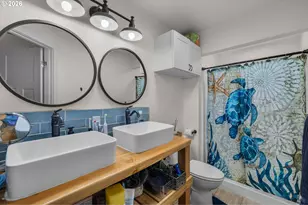 242 NW 1st Ave, John Day, OR 97845 - Photo 34