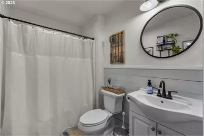 242 NW 1st Ave, John Day, OR 97845 - Photo 40