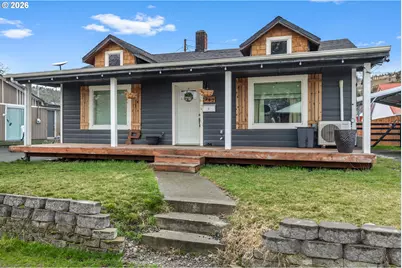 242 NW 1st Ave, John Day, OR 97845 - Photo 1
