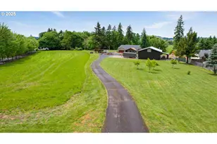 801 S Park St, Carlton, OR 97111 - Photo 2