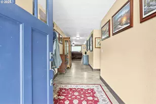 801 S Park St, Carlton, OR 97111 - Photo 12