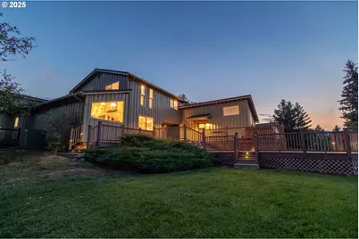 1902 Highland Dr, La Grande, OR 97850 - Photo 4