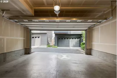 14323 SW Burlwood Ln, Beaverton, OR 97005 - Photo 40